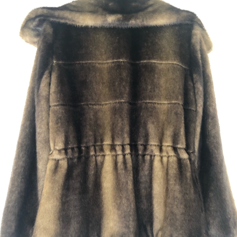 Faux mink Ellen Tracy drawstring waist jacket. - Picture 2 of 7